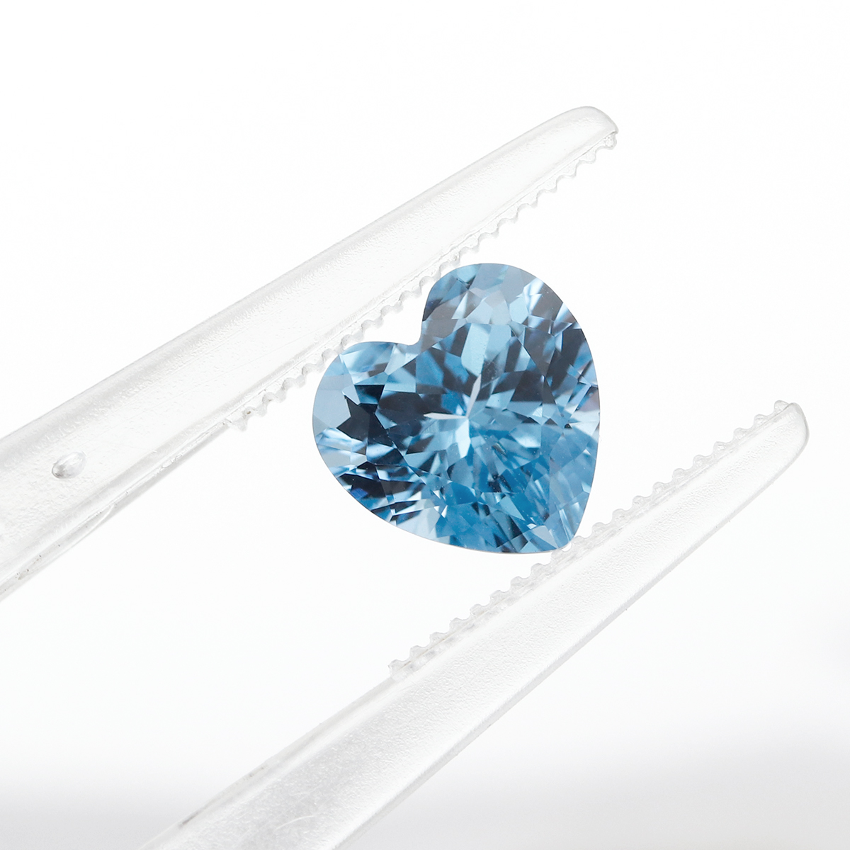 Hellaquamarin-Spinell in Flamm – Jewelry Making Light Bewertung und Preis