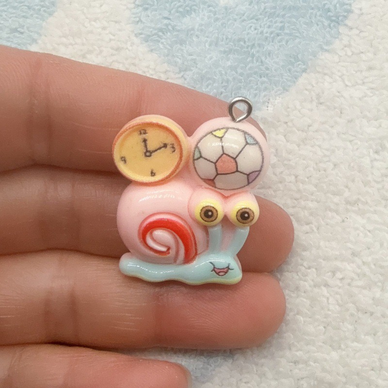 10 Stück Cartoon-Harzanhänger, – Jewelry Making Bewertung und Preis